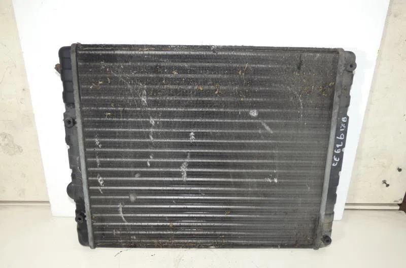 Radiateur VOLKSWAGEN POLO 3 PHASE 1 occasion