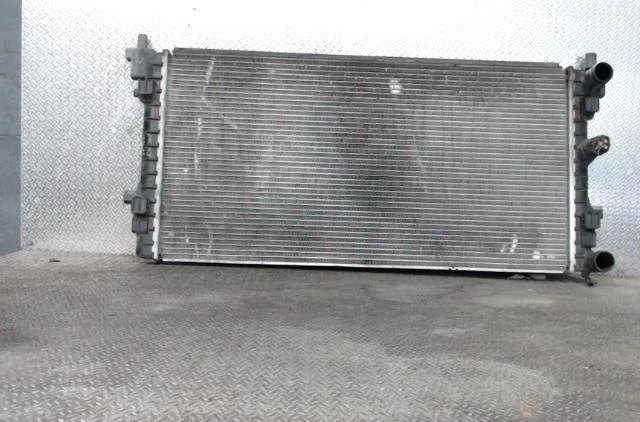 Radiateur VOLKSWAGEN POLO 5  POLO 5 PHASE 1 occasion