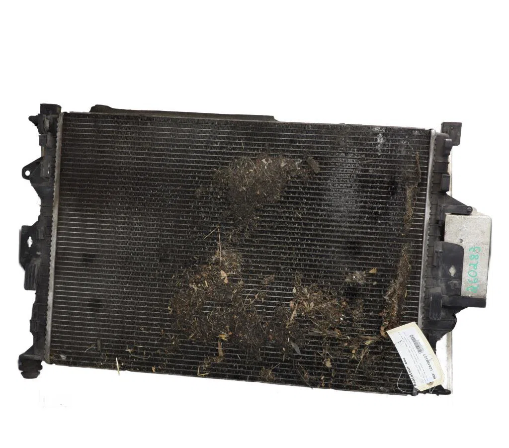 Radiateur Volvo V40 3-5 portes (525) D3 (2012-2015) occasion
