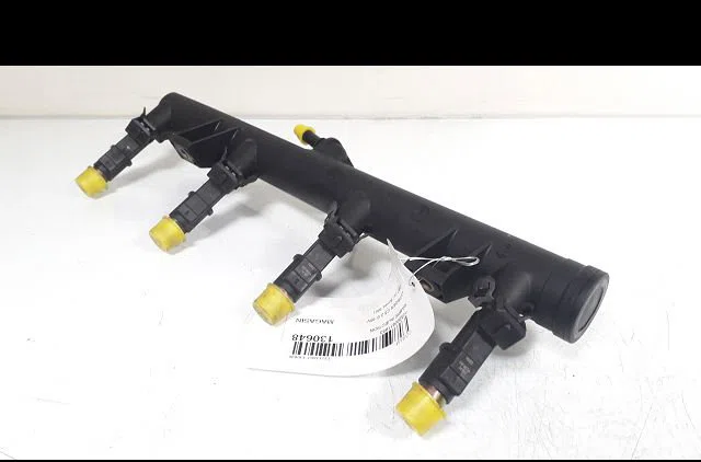 Rampe injection Citroen C5 I (DC_) 2.0 16v (dcrfnc, dcrfnf) (2001-2004) occasion