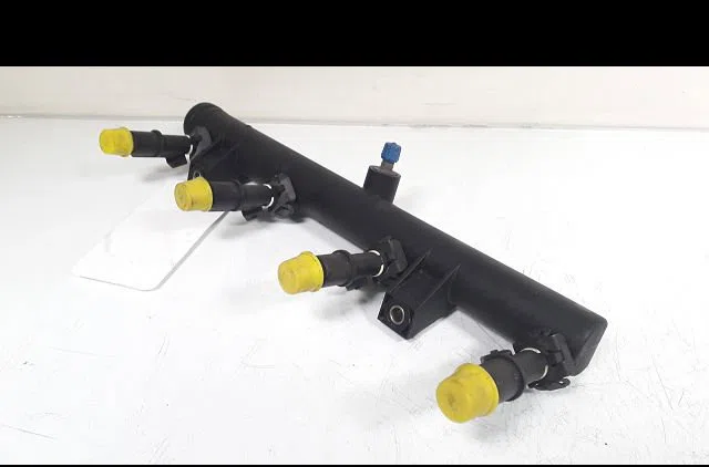 Rampe injection Citroen C5 I (DC_) 2.0 16v (dcrfnc, dcrfnf) (2001-2004) occasion