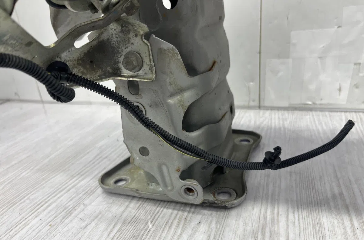 Renfort pare-choc avant FORD FOCUS 3 PHASE 1 BREAK occasion