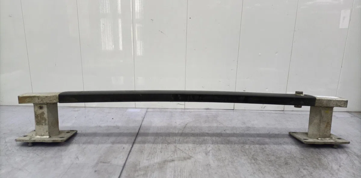 Renfort pare-choc avant PEUGEOT 307 PHASE 2 BREAK occasion