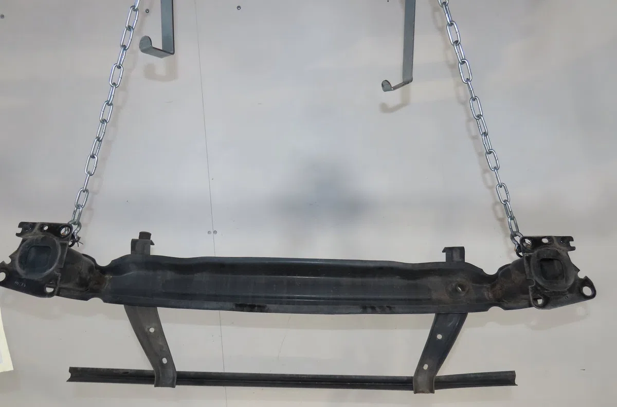 Renfort pare-choc avant Seat EXEO (3R2) 2.0 tdi (2008-2013) occasion