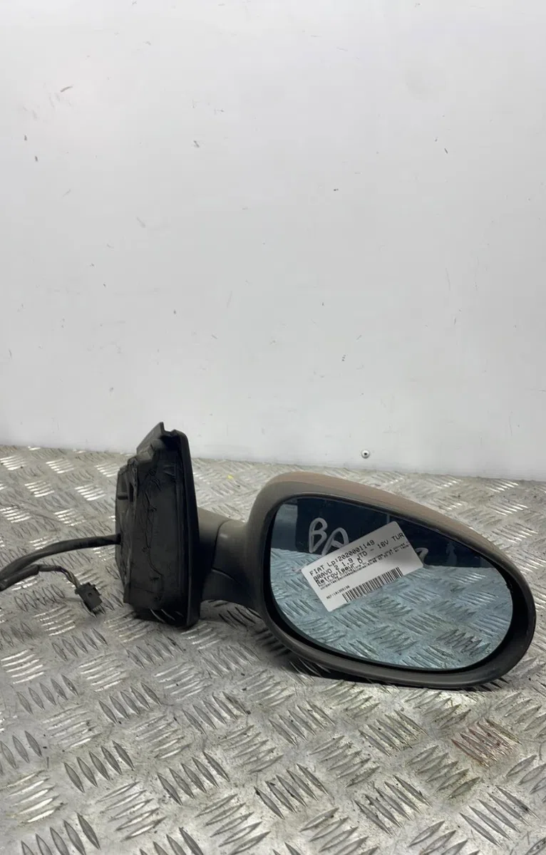 Retroviseur exterieur manuel droit FIAT BRAVO 2 occasion