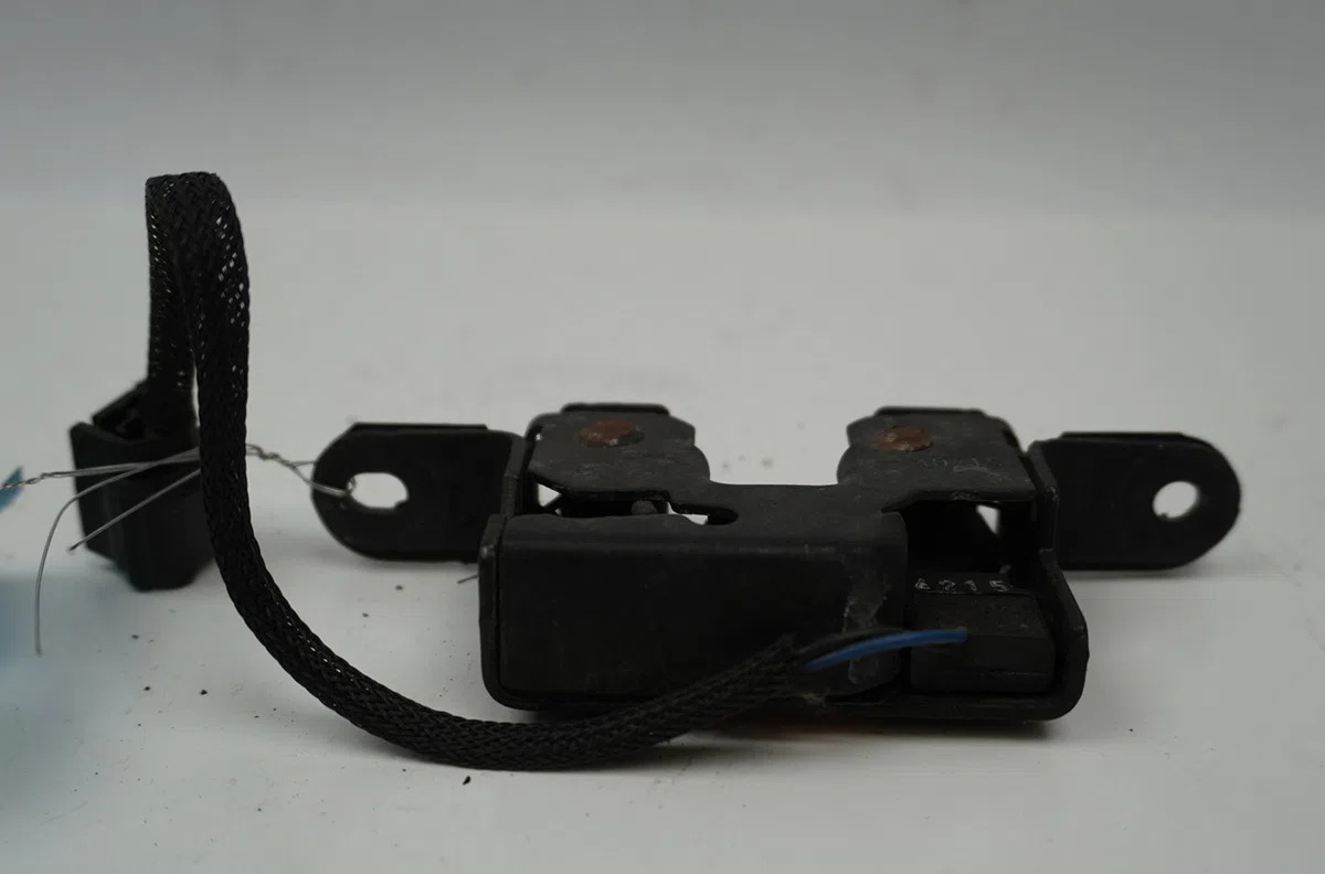 Serrure capot Renault SCÉNIC III (JZ0-1_) 1.2 tce (2012) occasion
