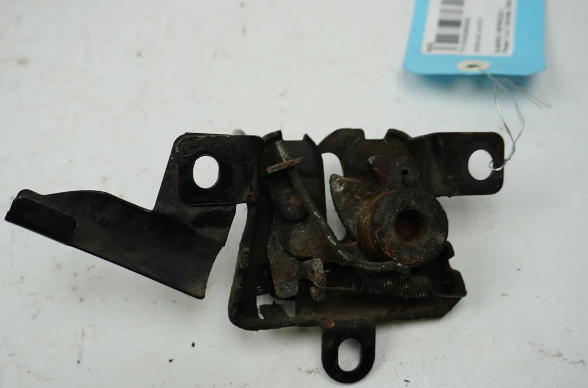 Serrure capot SUBARU IMPREZA I  2.0 GT TURBO 218ch occasion