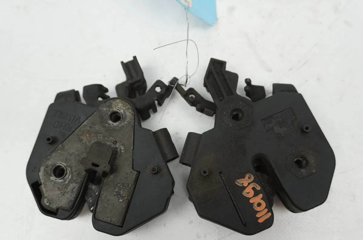 Serrure capot Volvo S60 I (384) 2.4 d (2001-2010) occasion