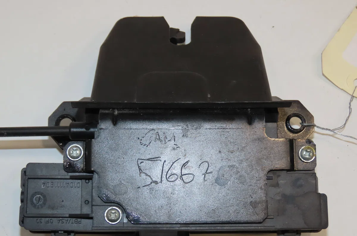 Serrure hayon Ford FOCUS C-MAX (DM2) 1.6 tdci (2003-2007) occasion