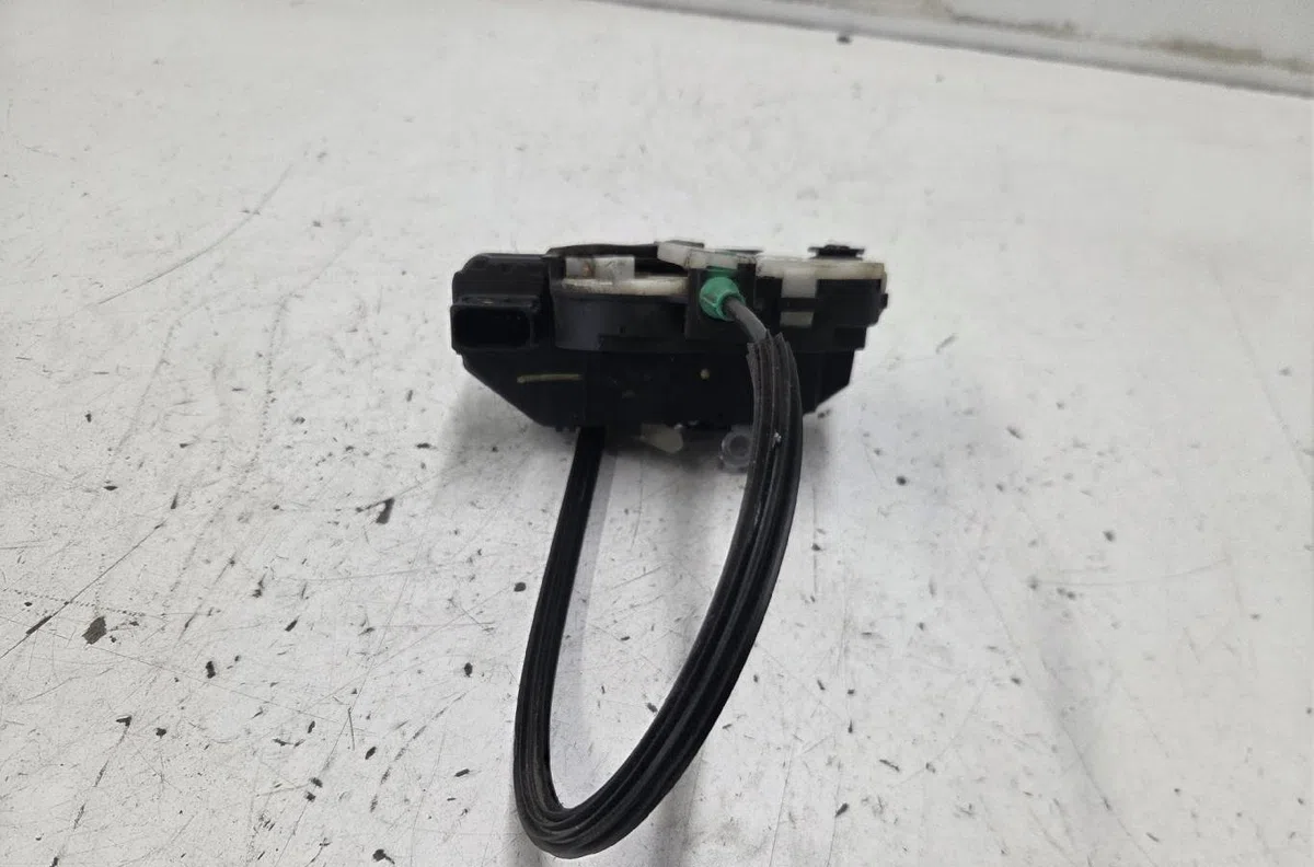Serrure porte ard CHEVROLET AVEO 2 occasion