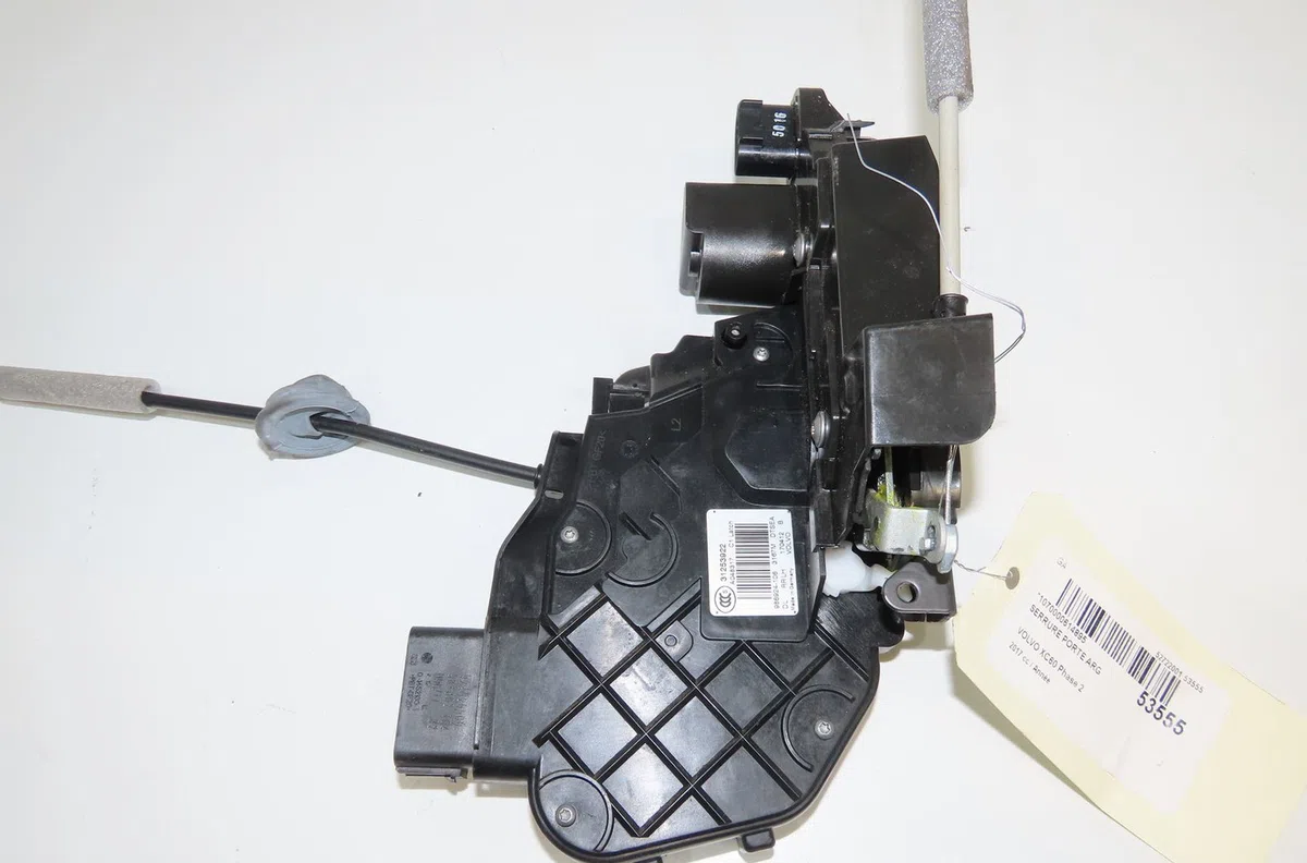 Serrure porte arg Volvo XC60 I SUV (156) D3 (2012-2015) occasion