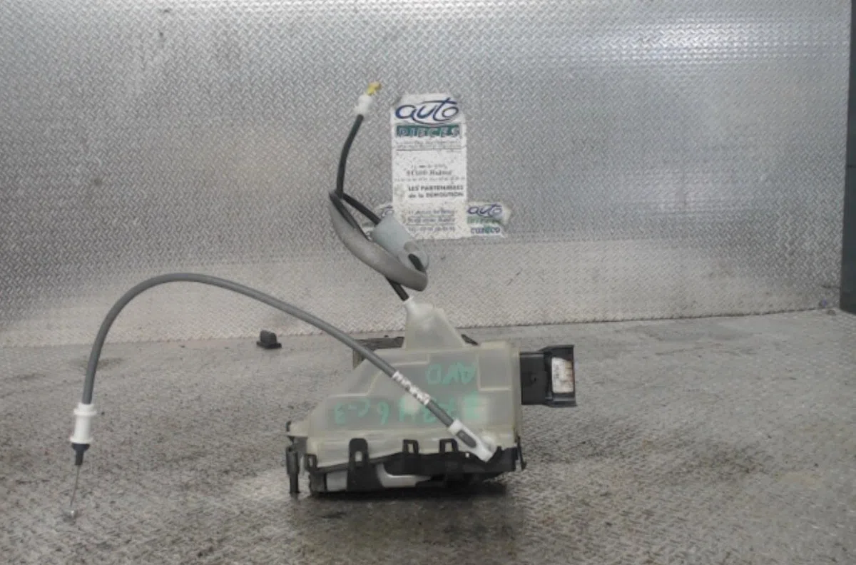 Serrure porte avd CITROEN C3 3  C3 3 PHASE 1 occasion