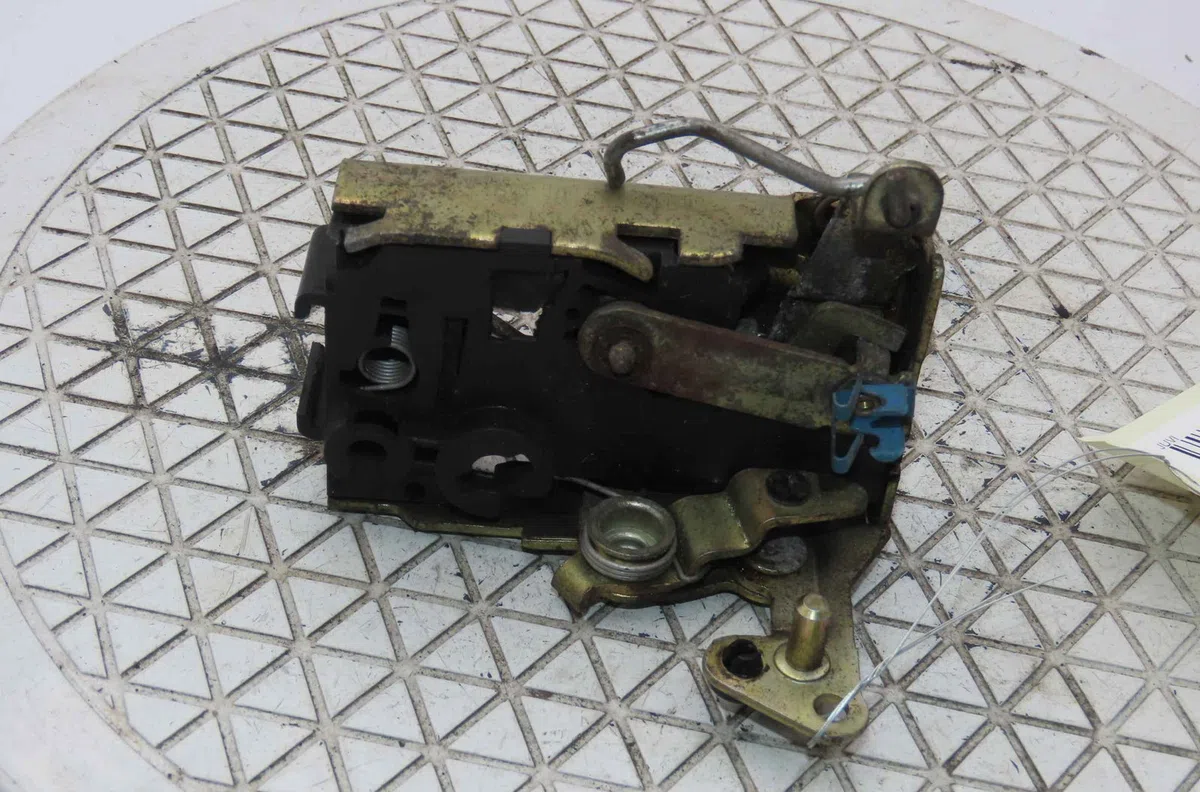 Serrure porte avd CITROEN SAXO occasion