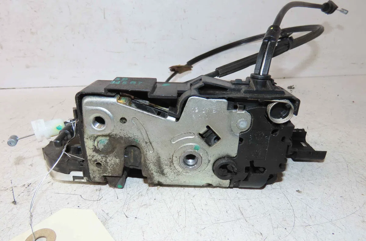 Serrure porte avd PEUGEOT 207 occasion