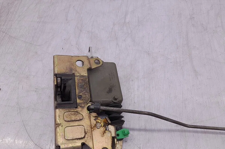 Serrure porte avd RENAULT CLIO 1 PHASE 2 occasion