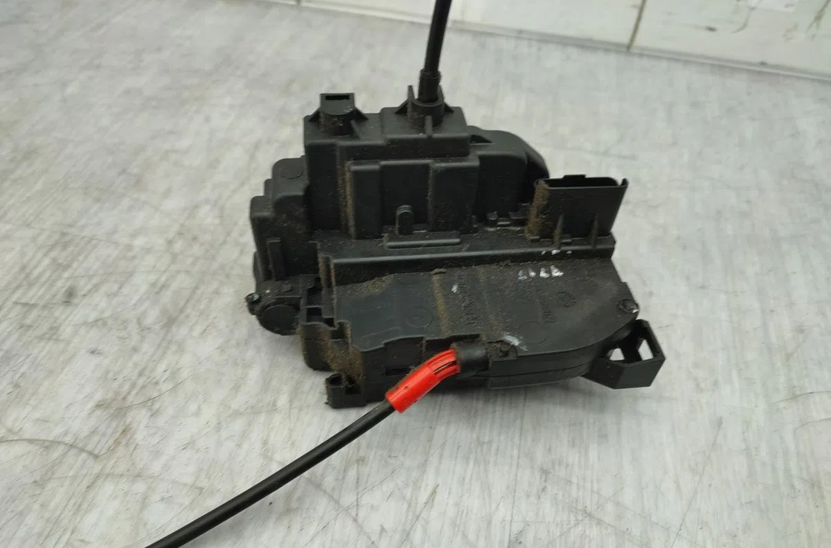 Serrure porte avd RENAULT KANGOO 2 PHASE 1 occasion