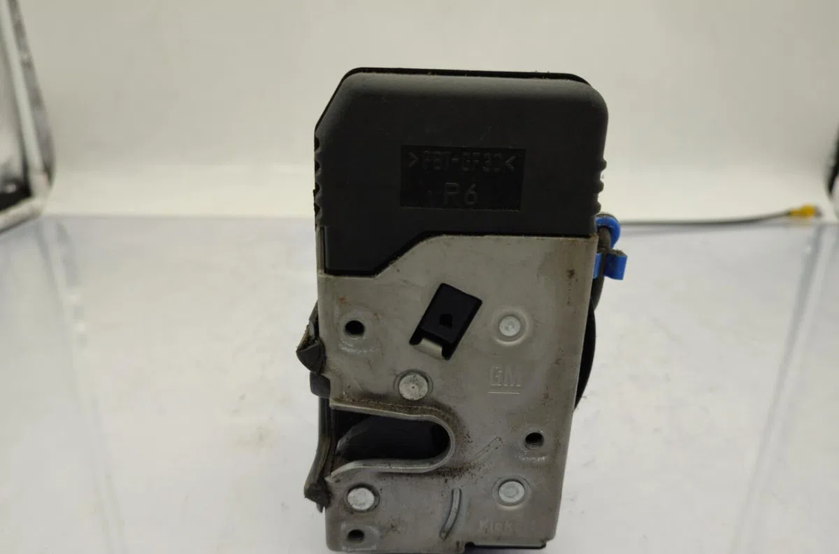 Serrure porte avd RENAULT TRAFIC 2 PHASE 2 occasion