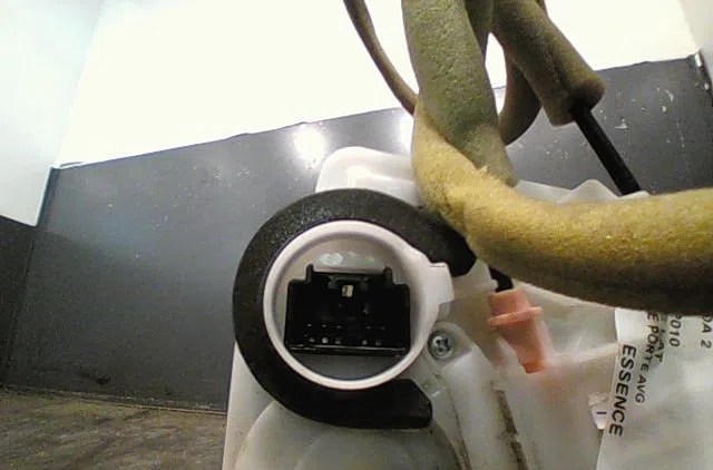 Serrure porte avg Mazda 2 (DE_, DH_) 1.3 (de3fs) (2007-2015) occasion