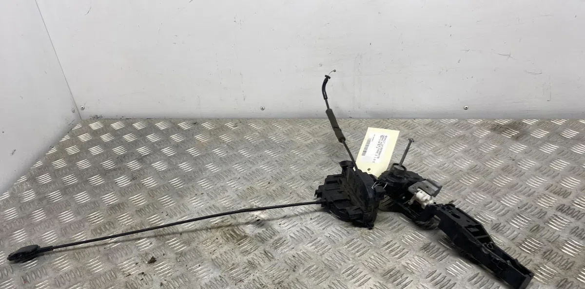 Serrure porte avg RENAULT GRAND MODUS PHASE 2 occasion