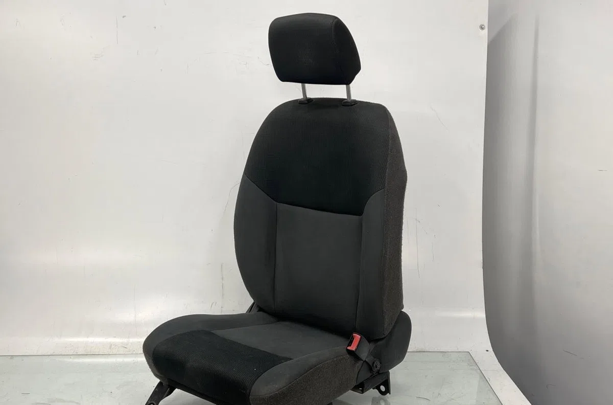 Siège avant droit NISSAN NV200 occasion