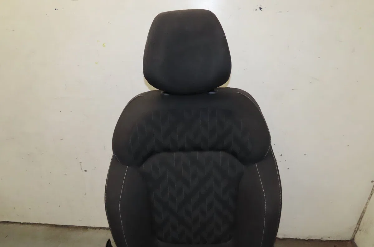 Siège avant droit RENAULT SCENIC IV  1.3 TCe 140ch occasion