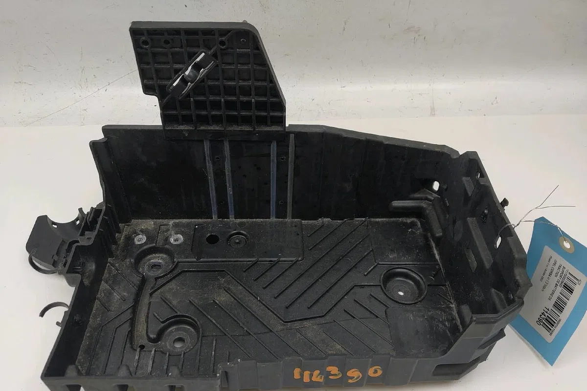 Support de batterie de traction Opel CORSA F 1.2 (68) (2019) occasion