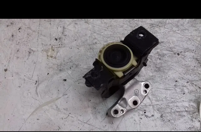 Support moteur Peugeot 2008 I (CU_) 1.6 hdi (2013) occasion