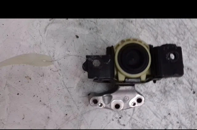 Support moteur Peugeot 2008 I (CU_) 1.6 hdi (2013) occasion