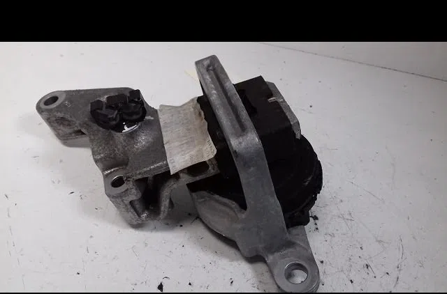 Support moteur Renault TALISMAN (LP_) 1.6 dci 160 (2015) occasion