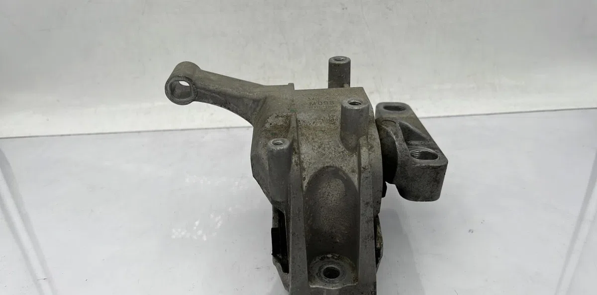 Support moteur VOLKSWAGEN TIGUAN 1 PHASE 2 occasion