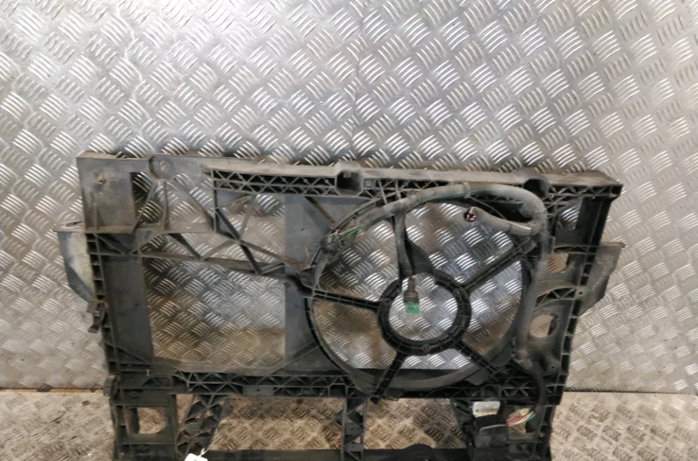 Support radiateur Opel MOVANO A Fourgon (X70) 2.5 dti (fd) (2001) occasion