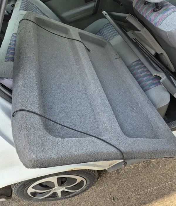 Tablette plage arrière RENAULT R19 PHASE 2 occasion