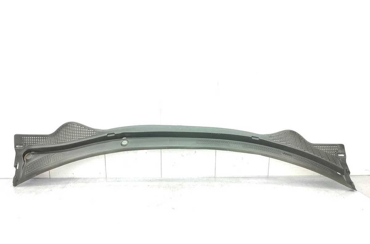 Tole auvent pare-brise RENAULT LAGUNA 3 PHASE 2 BREAK occasion
