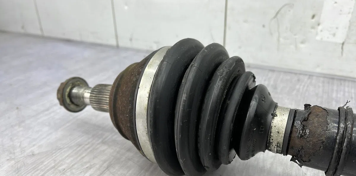 Transmission avant droite AUDI A3 1 PHASE 2 occasion