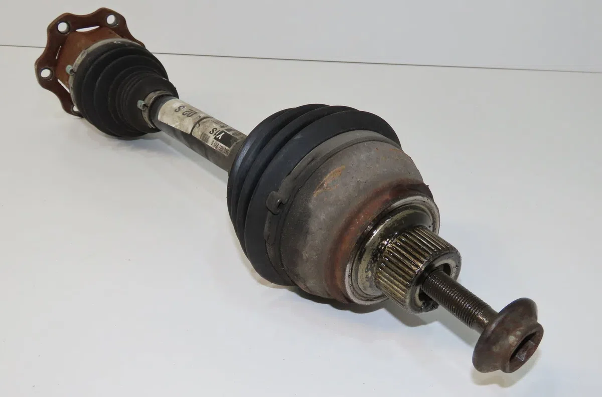Transmission avant droite Audi A5 (8T3) 2.7 tdi (2007-2012) occasion