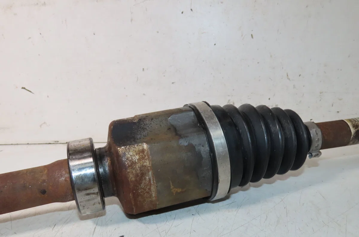 Transmission avant droite Dacia DUSTER (HM_) 1.5 dci 110 (hmab) (2017) occasion