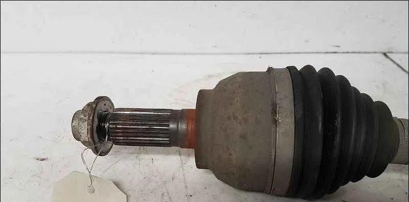Transmission avant droite MAZDA 3 I occasion