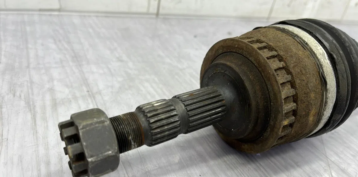 Transmission avant droite OPEL CORSA C PHASE 1 occasion