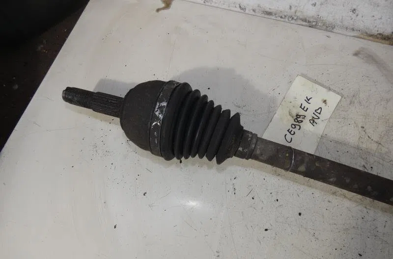 Transmission avant droite PEUGEOT 106 PHASE 1 occasion