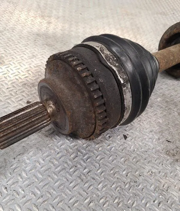Transmission avant droite RENAULT CLIO 2  CLIO 2 PHASE 2 occasion