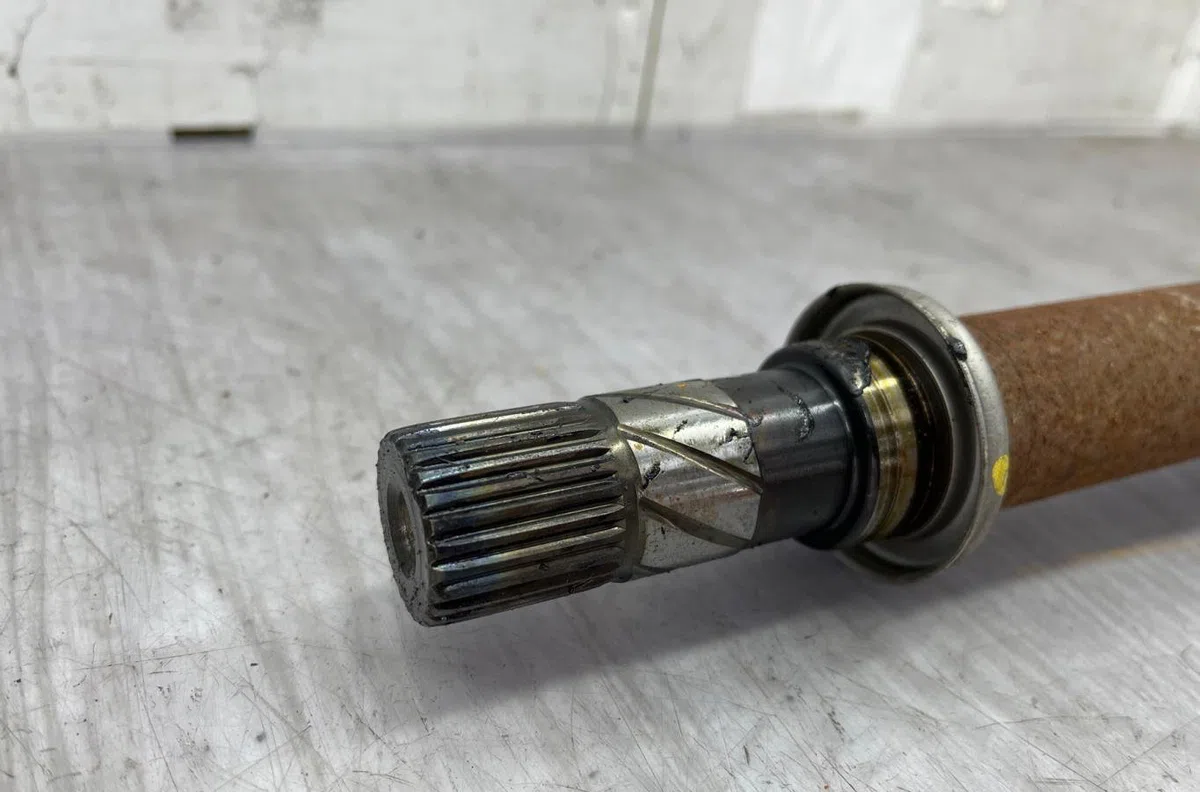 Transmission avant droite RENAULT CLIO 3 PHASE 1 occasion