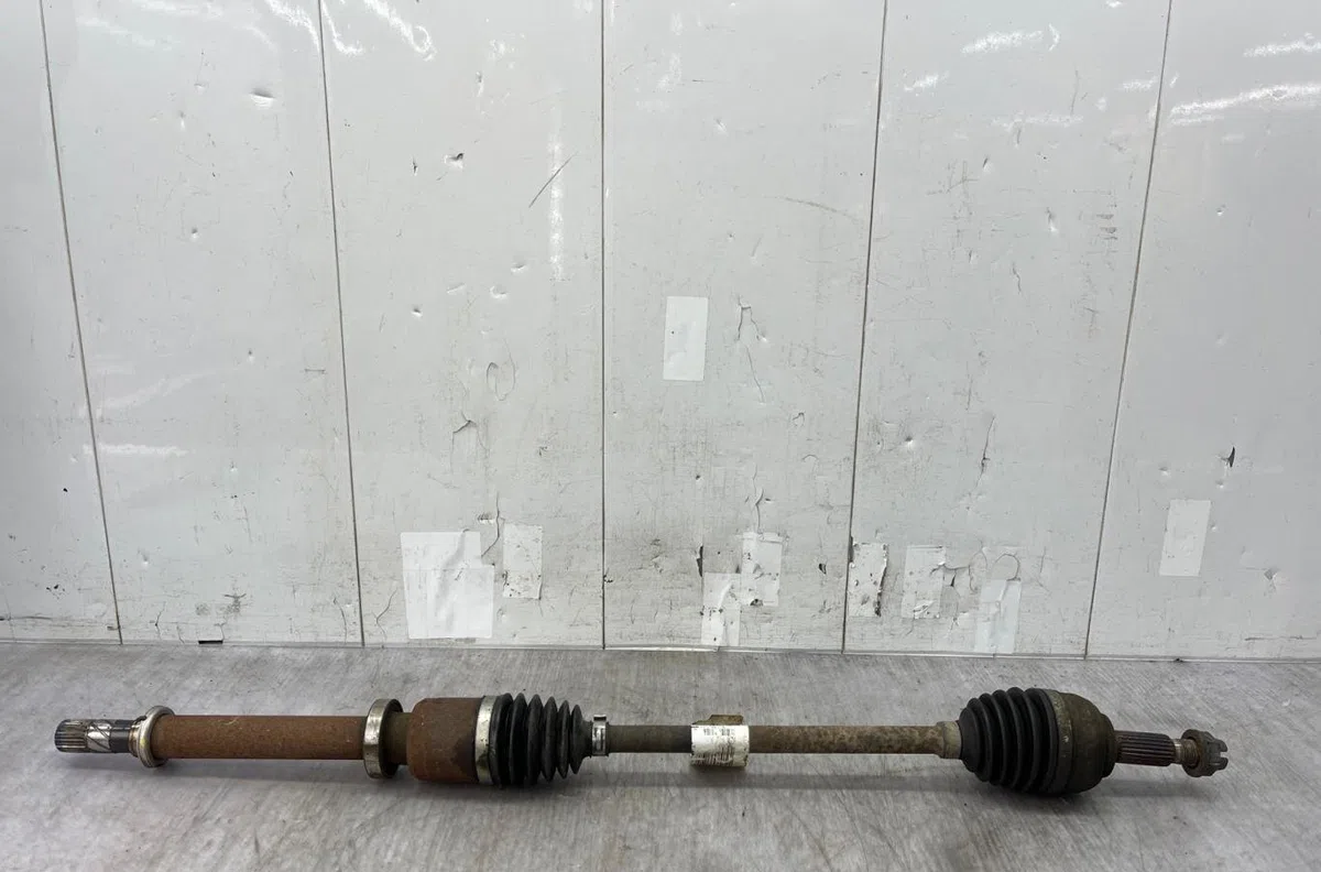 Transmission avant droite RENAULT CLIO 3 PHASE 1 occasion
