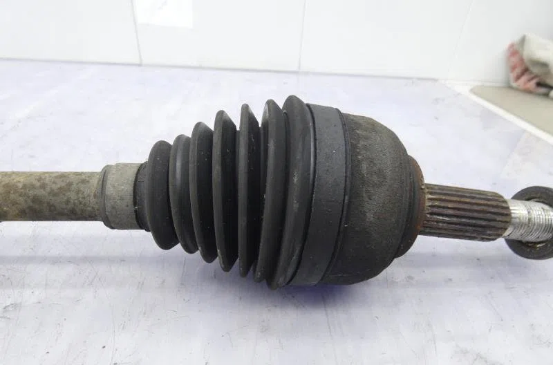 Transmission avant droite RENAULT CLIO 3 PHASE 2 occasion