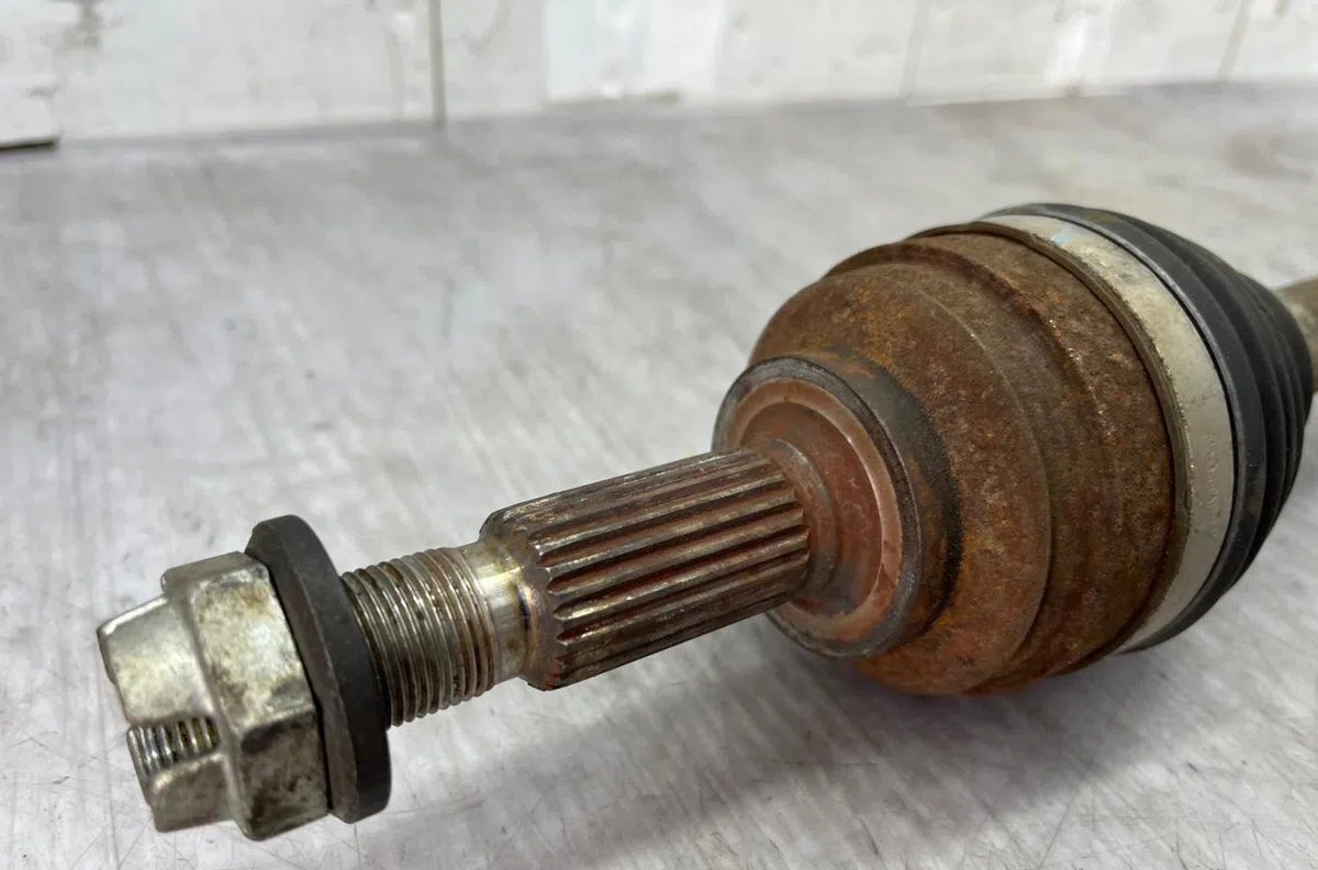 Transmission avant droite RENAULT CLIO 4 PHASE 1 occasion
