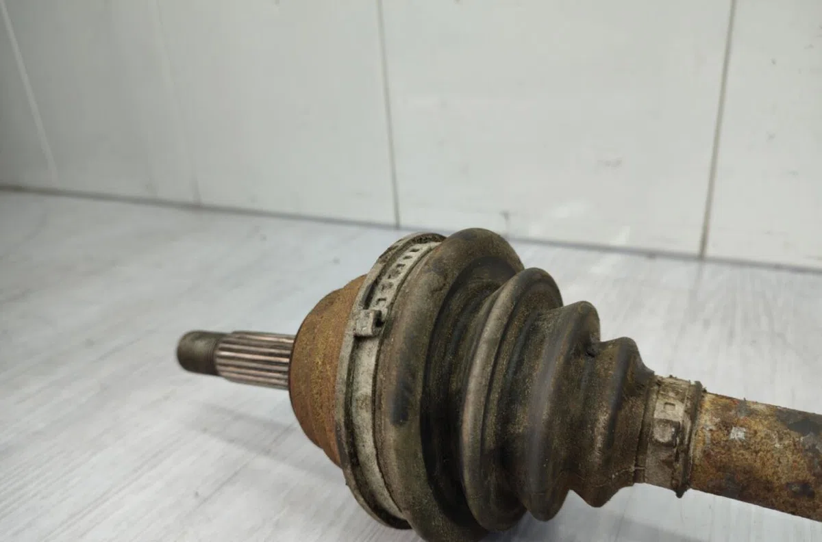 Transmission avant droite RENAULT LAGUNA 1 PHASE 1 occasion