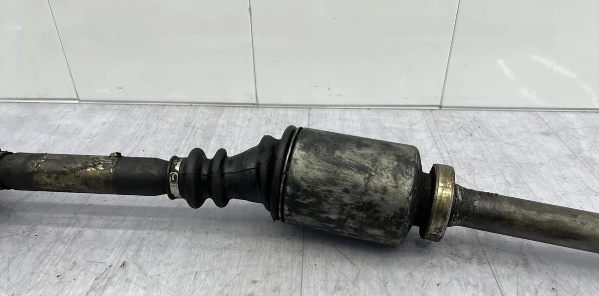 Transmission avant droite RENAULT LAGUNA 1 PHASE 2 occasion