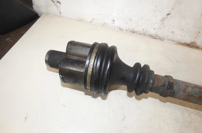 Transmission avant droite RENAULT R25 PHASE 2 occasion