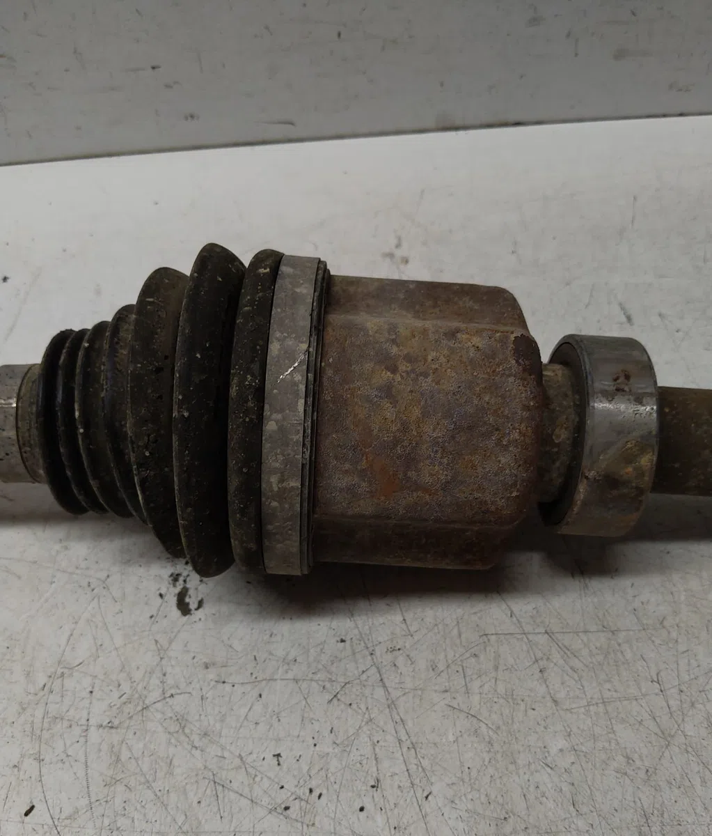 Transmission avant droite RENAULT TRAFIC III occasion