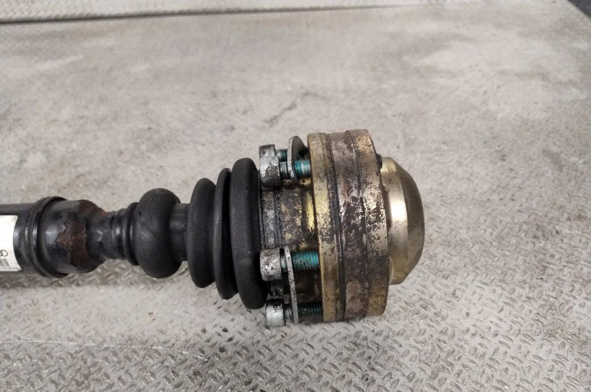 Transmission avant gauche AUDI A3 1  A3 1 PHASE 2 occasion