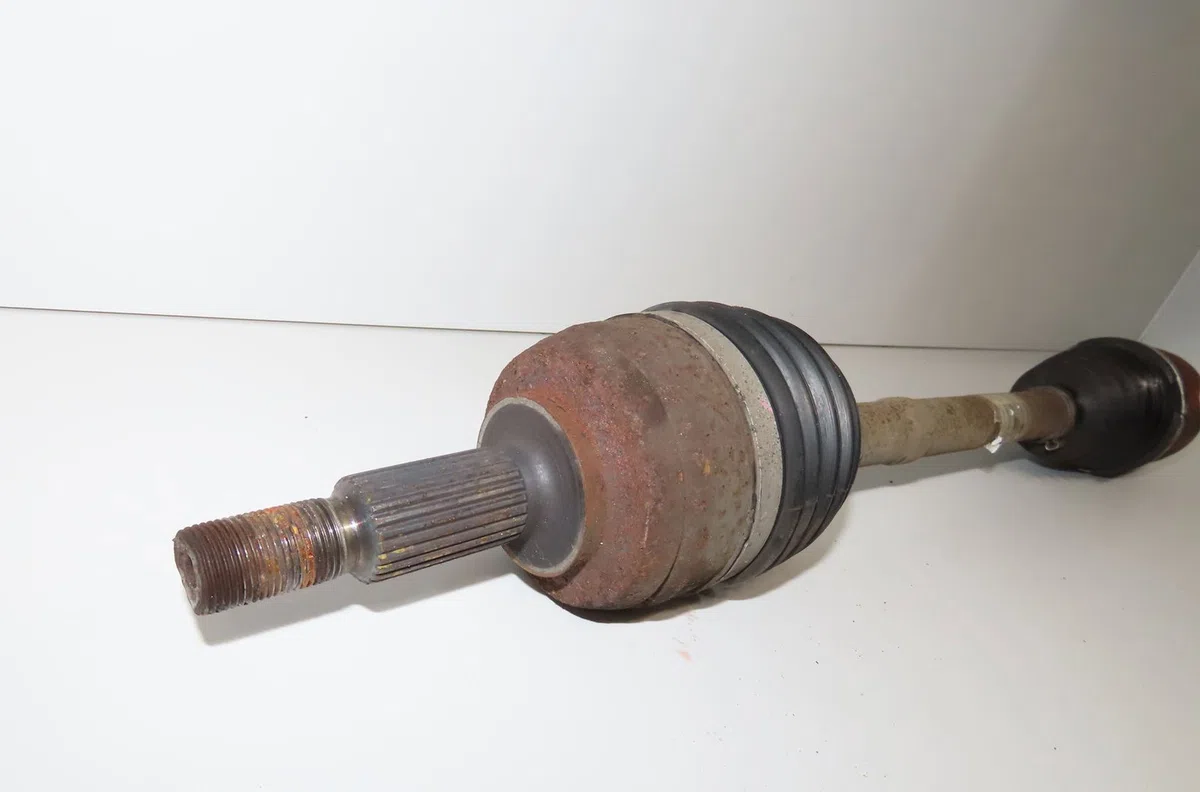 Transmission avant gauche Dacia DUSTER (HS_) 1.5 dci (2010-2018) occasion